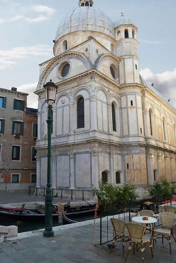 B&B Ca'Isidoro Venice Bed & Breakfast